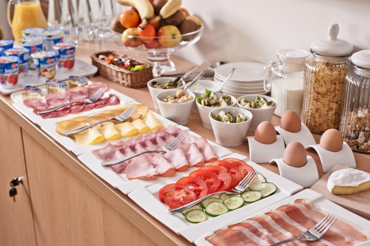 ليشنو B&B Wieniawa Parking I Sniadanie W Cenie! Breakfast And Parking Included! المظهر الخارجي الصورة